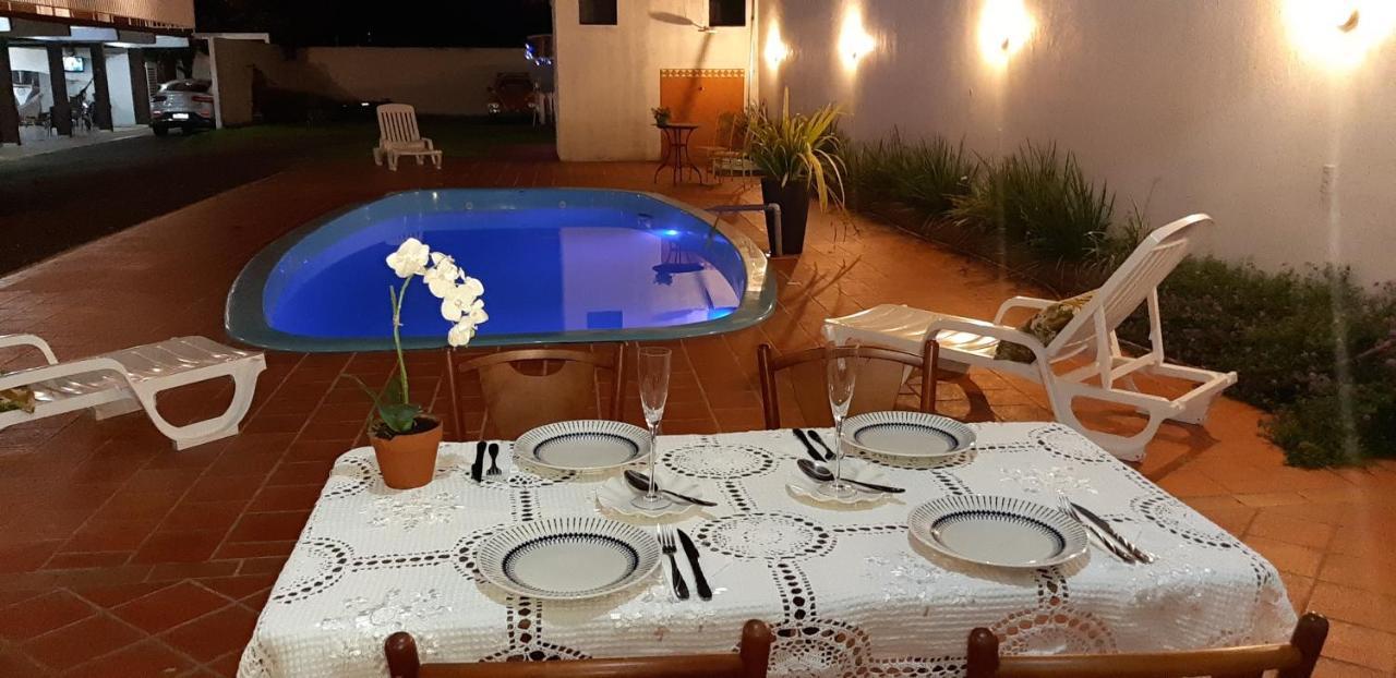 Pousada Cris Garden Bed&Breakfast Foz do Iguaçu Exterior foto